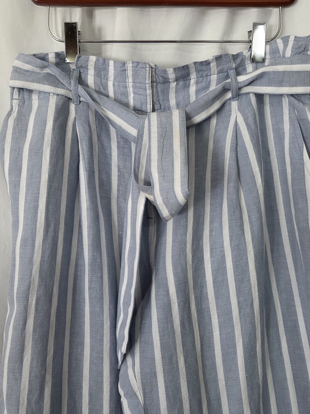 LOFT Blue/White Striped Cropped Pants Linen Blend Waist Tie NWT Size M - Picture 4 of 10